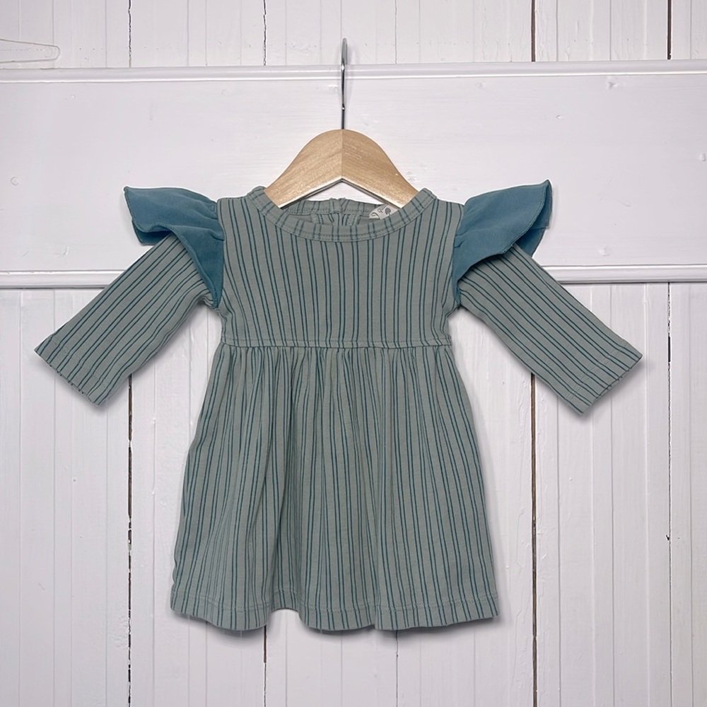 KATE QUINN EUC 100% Organic Cotton Stripes Ruffle Sleeve Dress